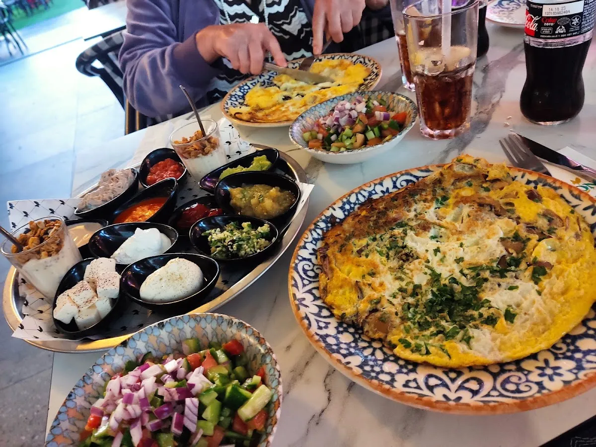 Cafe Lyon (Gan HaIr, Ashdod) — photo 4
