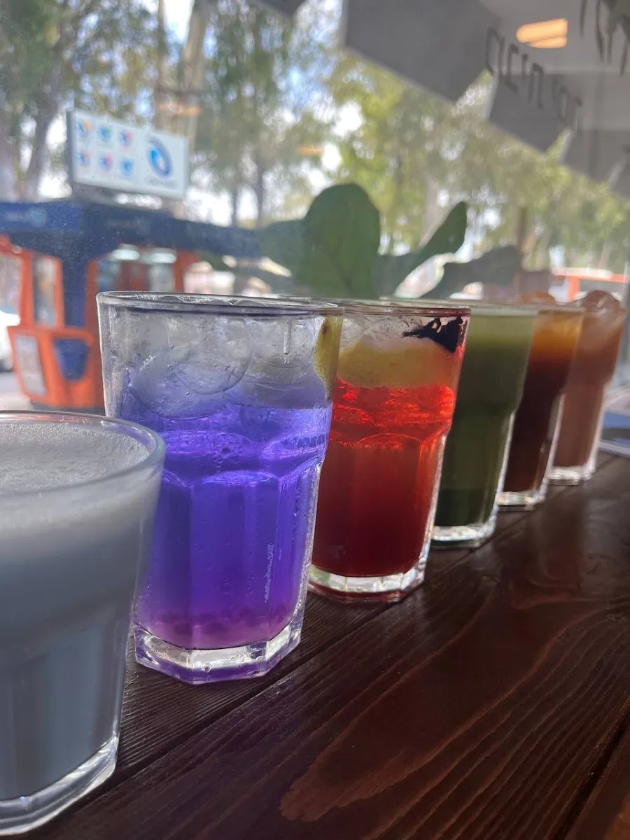 Cafe Yona — foto 7
