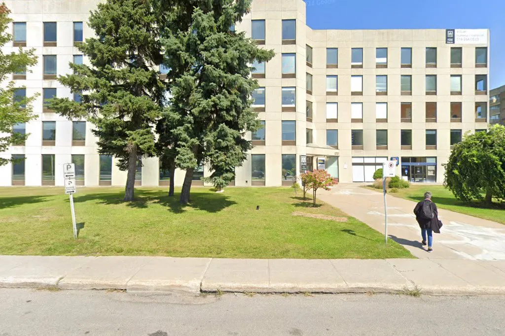 Canadien Friends Of Yeshiva University
