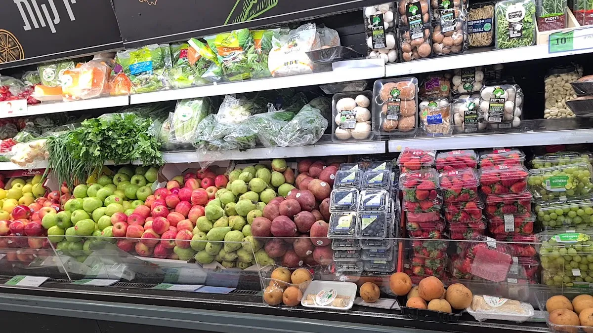 Carrefour City (Park HaYarkon) — photo 2