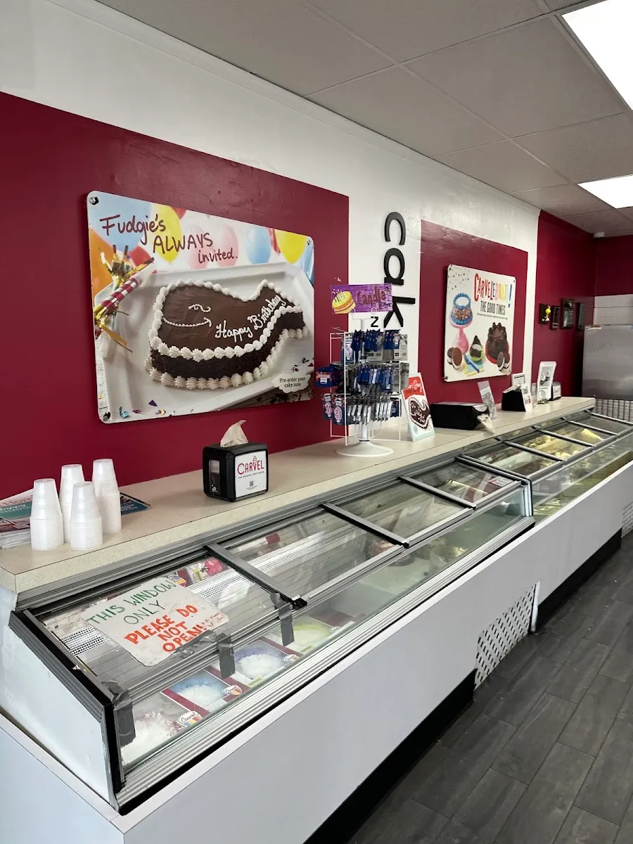 Carvel (9176 Glades Rd)