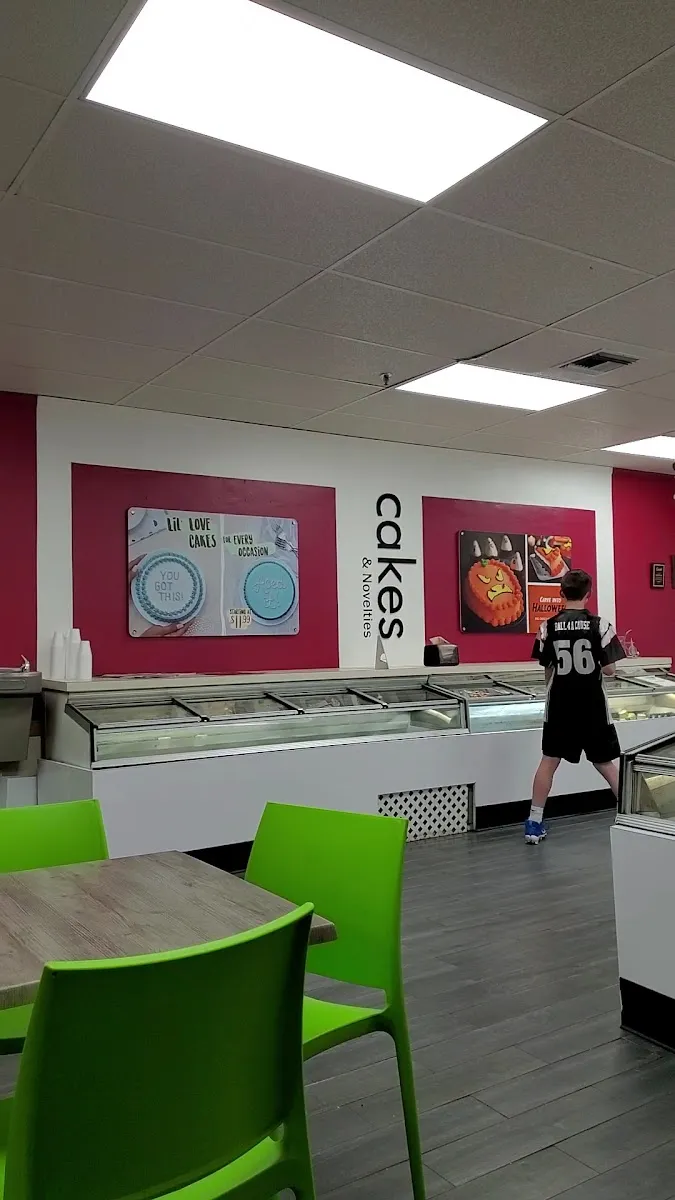 Carvel (9176 Glades Rd) — photo 6