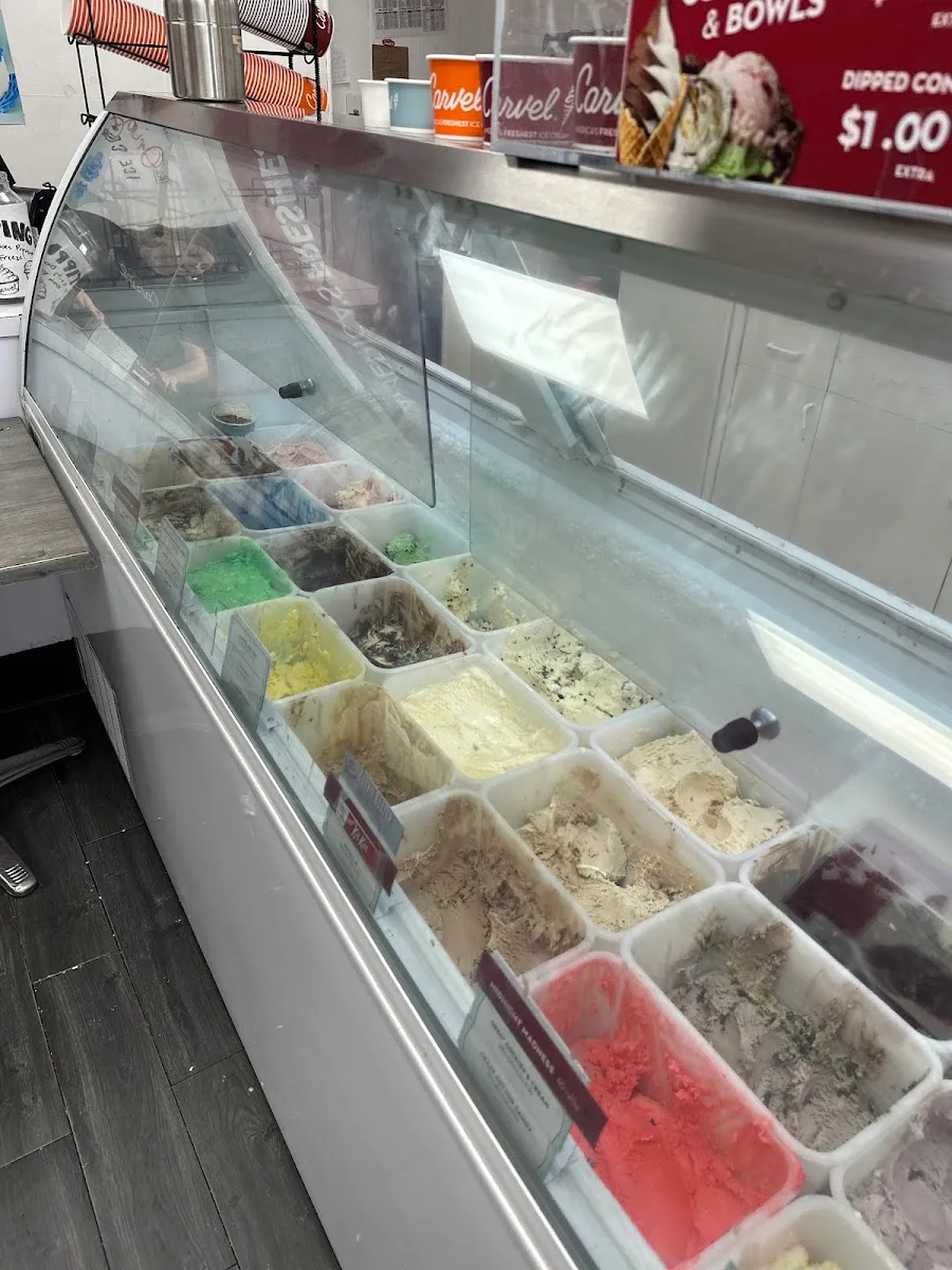 Carvel (9176 Glades Rd) — photo 8