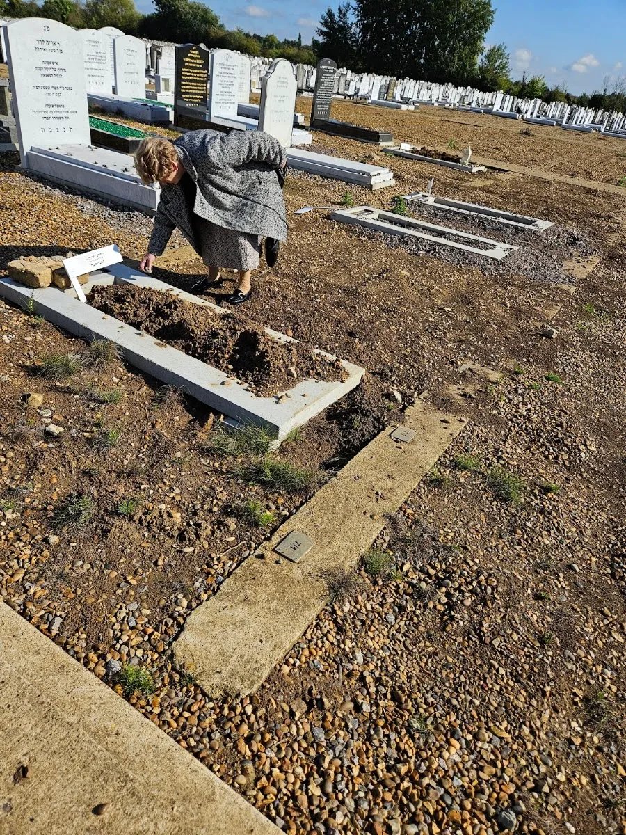 Cementerio Adath Yisroel de Cheshunt — foto 6