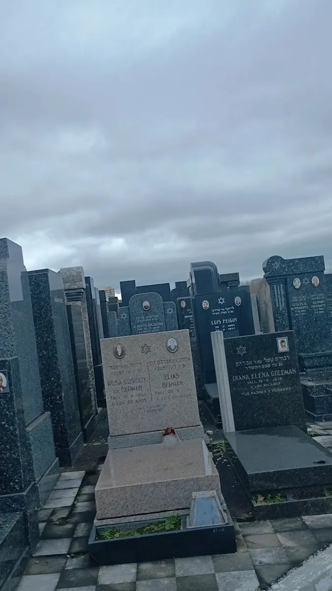 Cementerio Israelita de Liniers — foto 2
