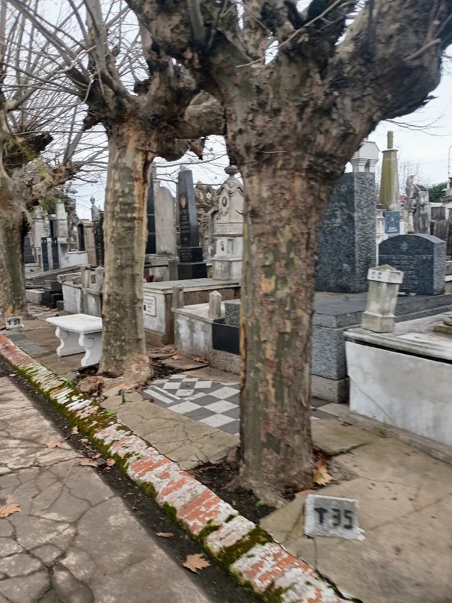 Cementerio Israelita de Liniers — foto 5