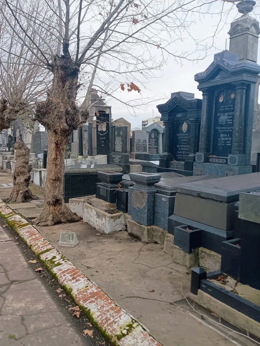 Cementerio Israelita de Liniers — foto 6