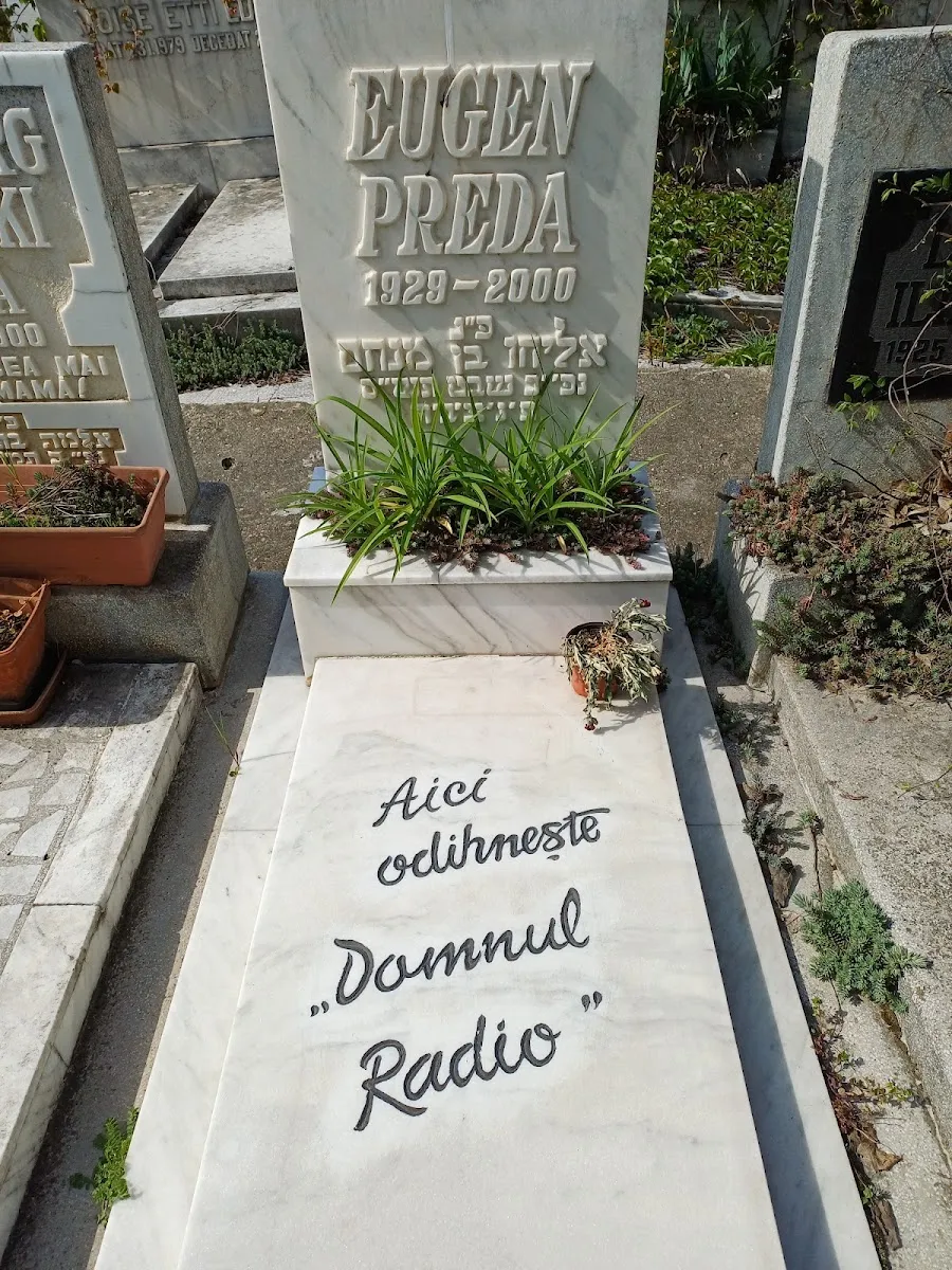 Cementerio Israelita Filantropía de Bucarest — foto 6