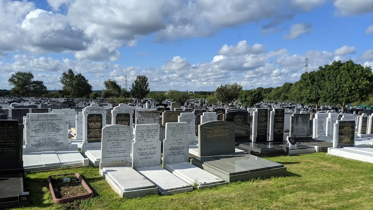 Cementerio judío antiguo de Bushey — photo 2