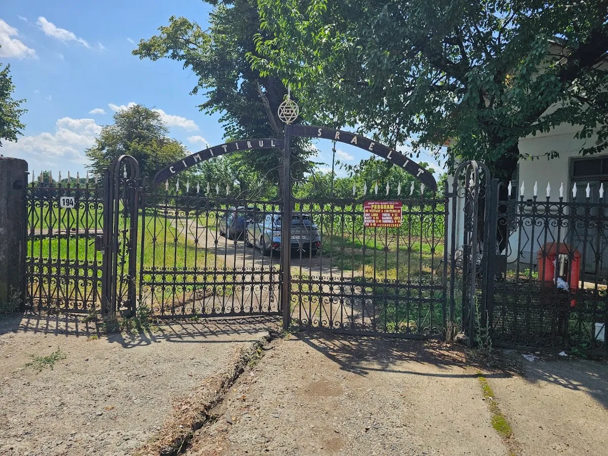 Cementerio judío de Botoșani — photo 2