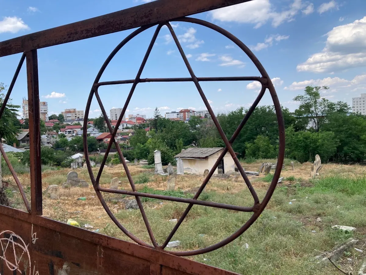 Cementerio judío de Tulcea — photo 3
