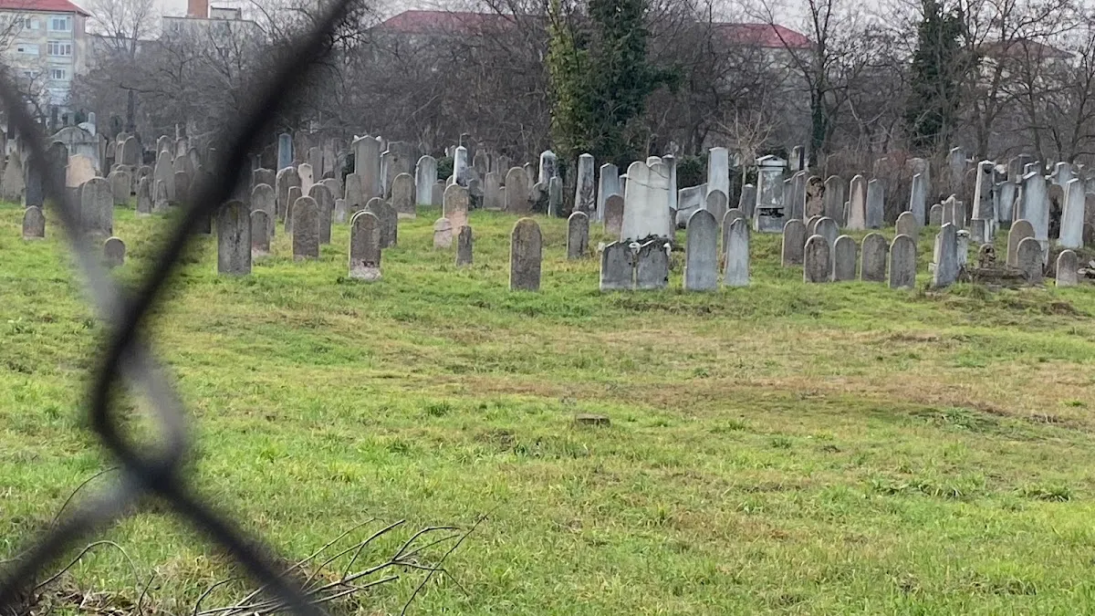 Cementerio judío de Velenta