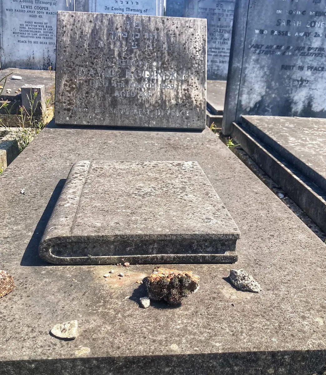 Cementerio judío de Waltham Abbey — photo 4