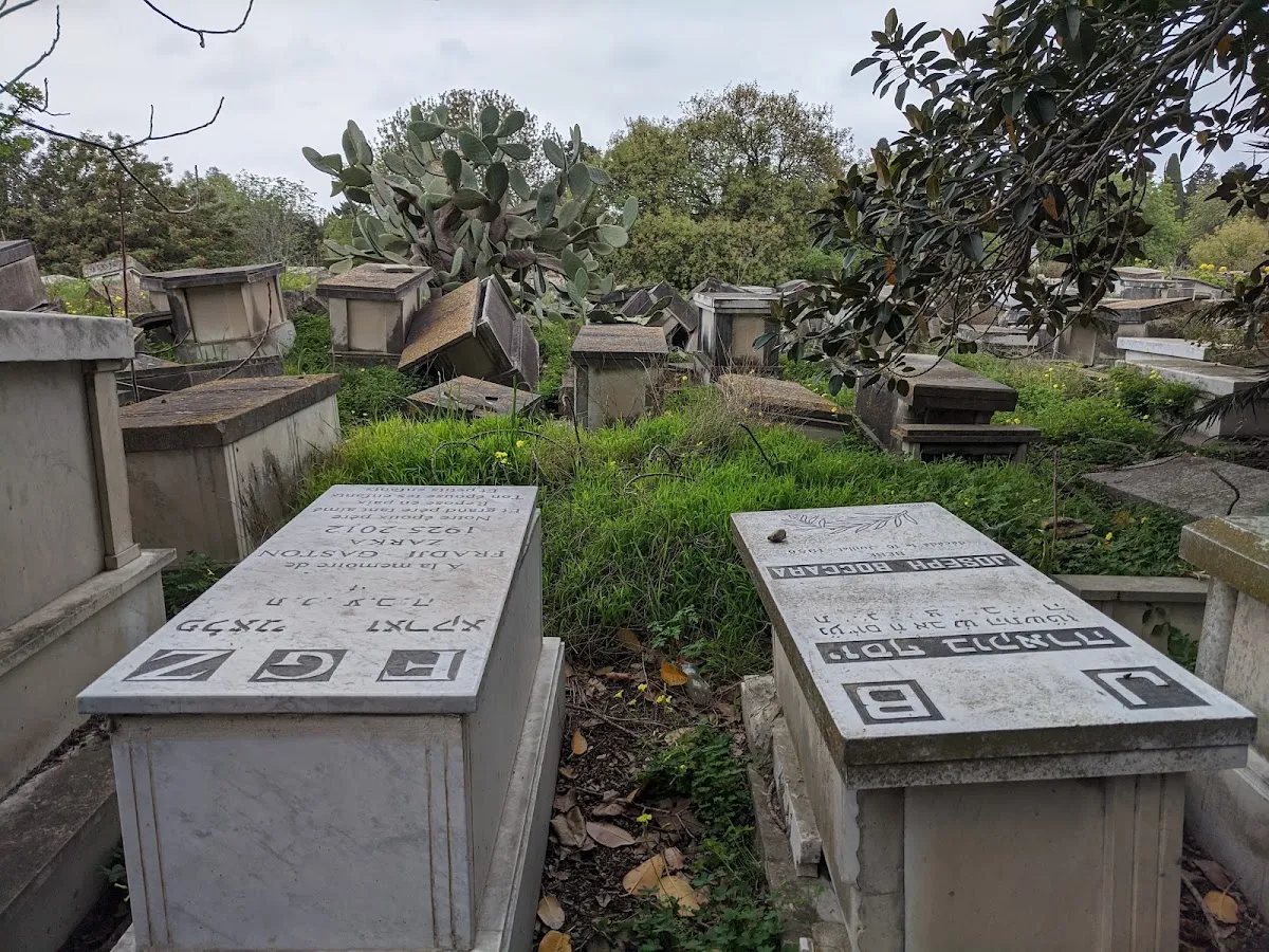 Cementerio Judío del Borgel — photo 7