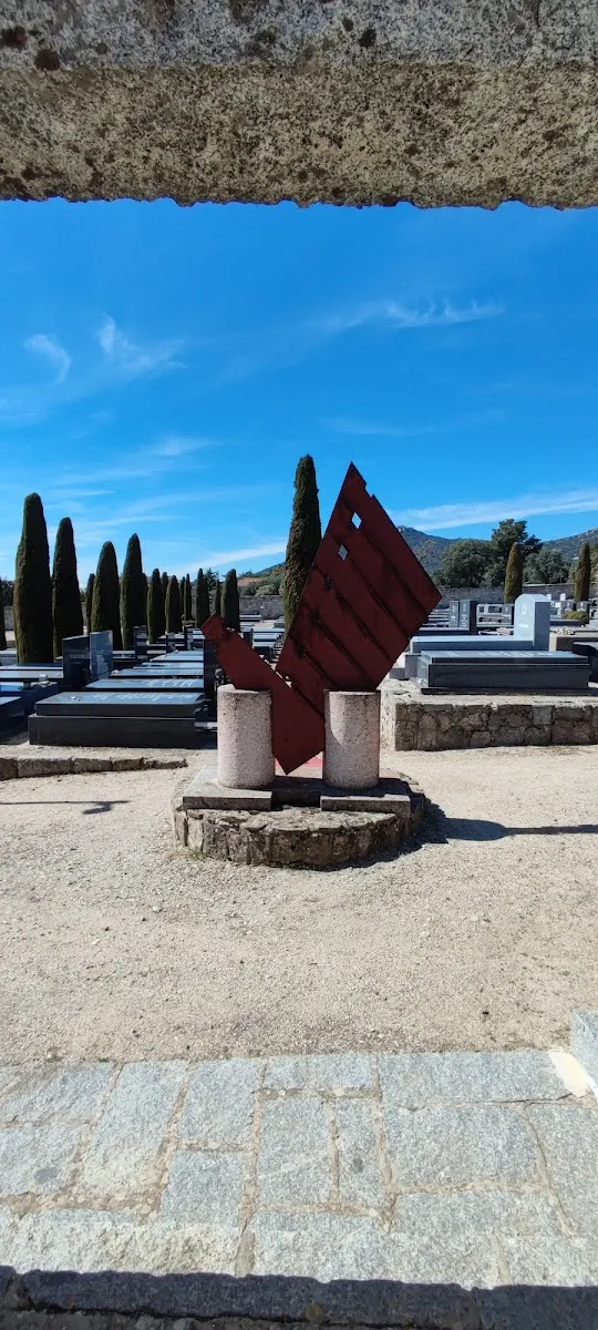 Cementerio judío (Hoyo de Manzanares) — foto 10