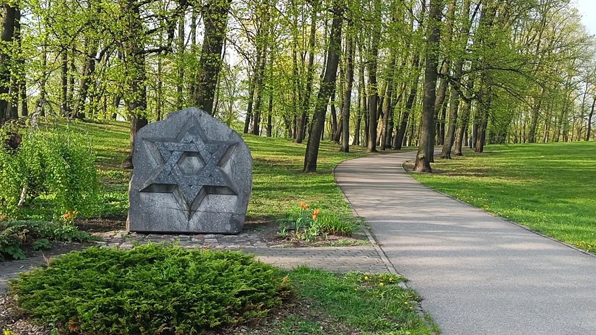 Cementerio Judío Viejo de Riga — foto 5
