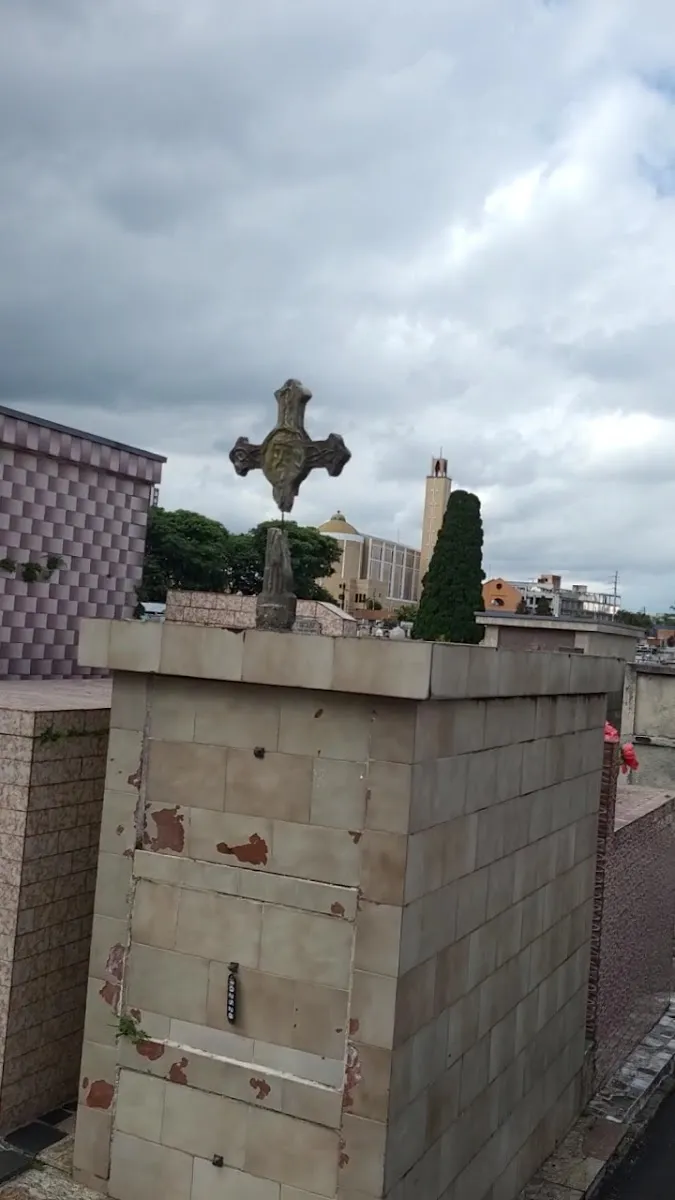 Cemitério Israelita da Água Verde — photo 3
