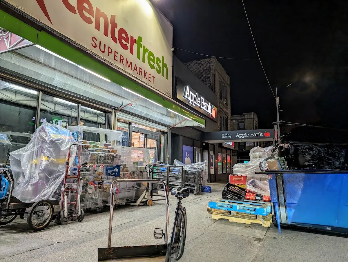 Center Fresh Supermarket — photo 3