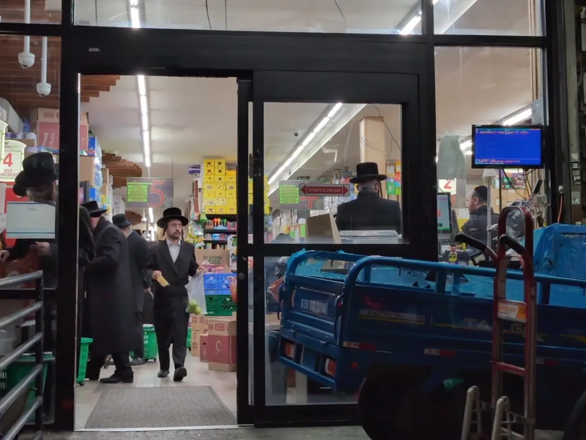 Center Fresh Supermarket — photo 4