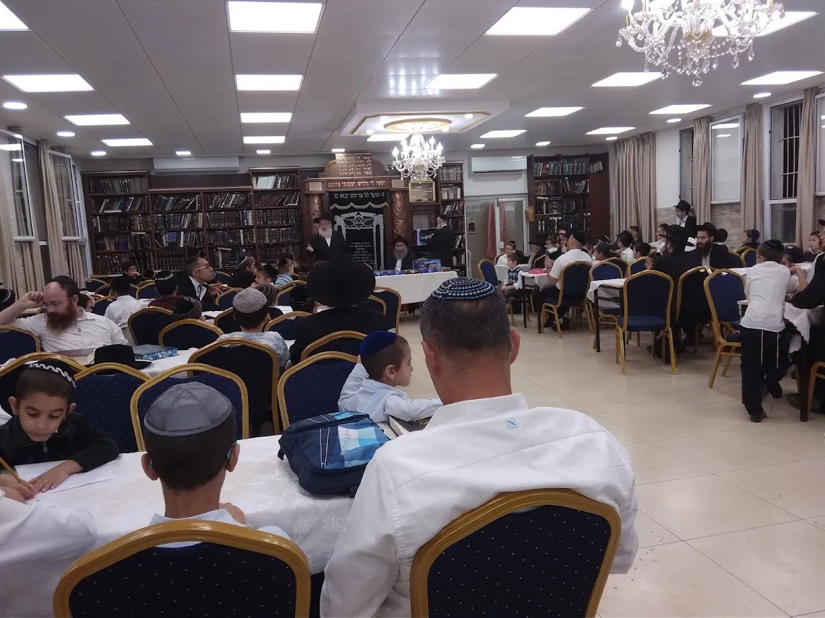 Central Chabad Synagogue Kiryat Gat — foto 7