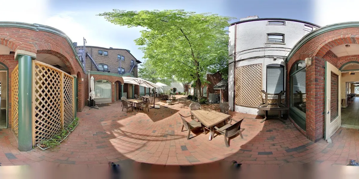 Central Perk Cafe — photo 3