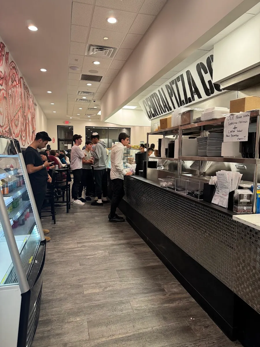 Central Pizza Co. — photo 3
