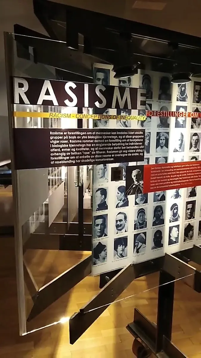 Centro de Estudios sobre el Holocausto y las Minorías Religiosas — foto 3