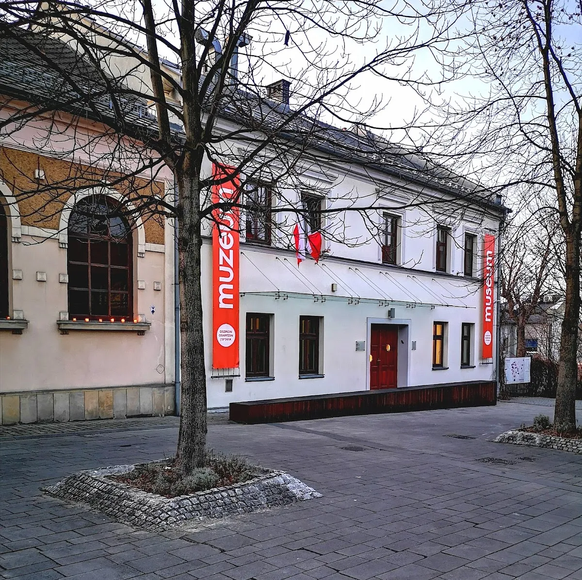 Centrum Żydowskie w Oświęcimiu (muzeum i synagoga Chewra Lomdei Misznajot) — foto 8