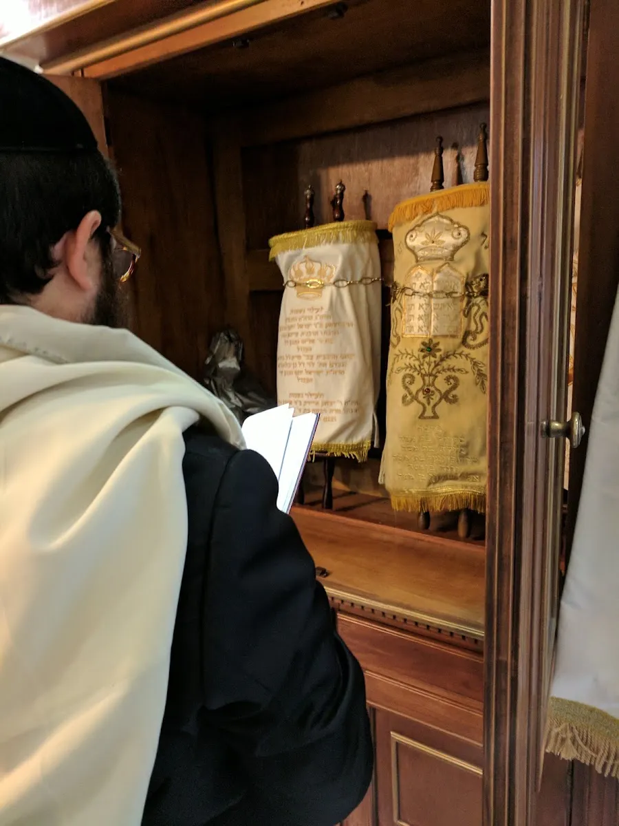 Chabad at Porter Ranch — foto 3