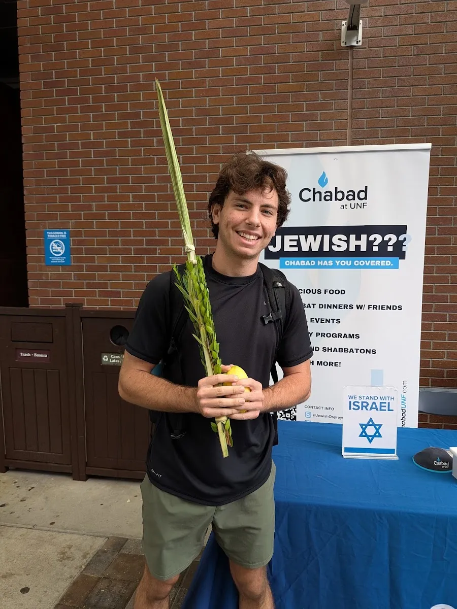 Chabad at UNF — foto 3