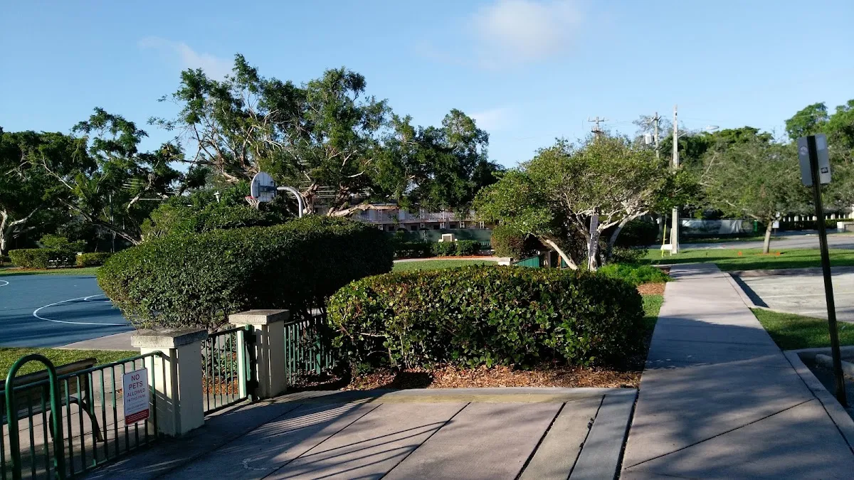 Chabad at University of Miami — foto 4