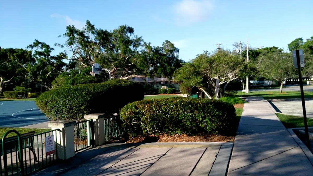 Chabad at University of Miami — foto 6