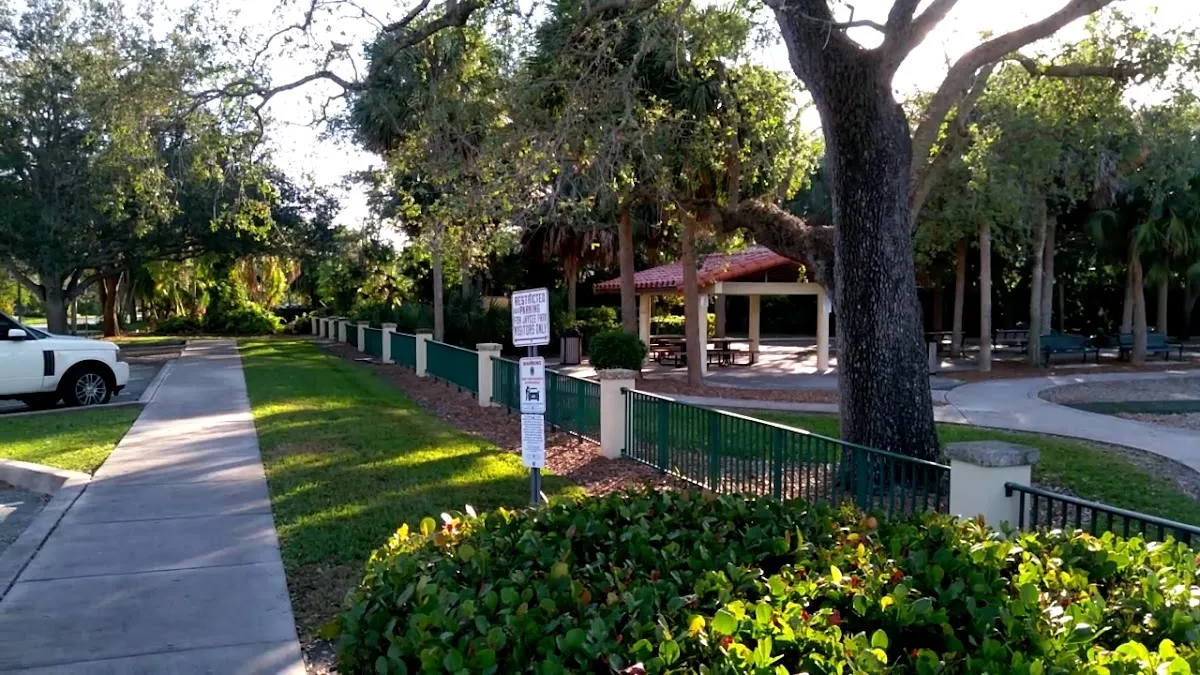 Chabad at University of Miami — foto 8