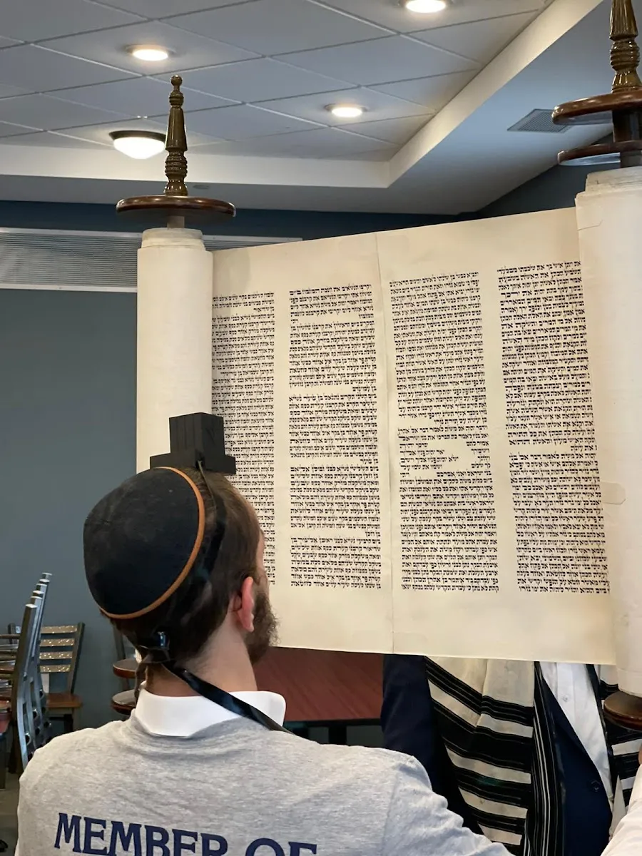 Chabad Center for Jewish Life and Living at U of Illinois at Urbana Champaign — photo 9