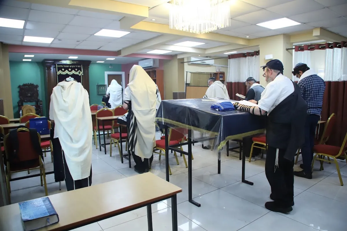Chabad Haifa Lubavitch Center For Russian-Speaking Jews