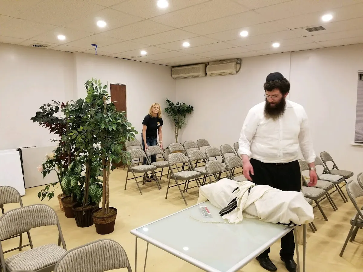 Chabad House at Bryn Mawr — photo 2