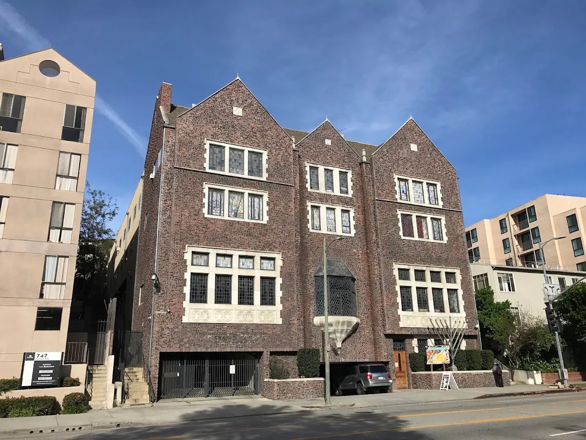 Chabad House at UCLA — photo 3
