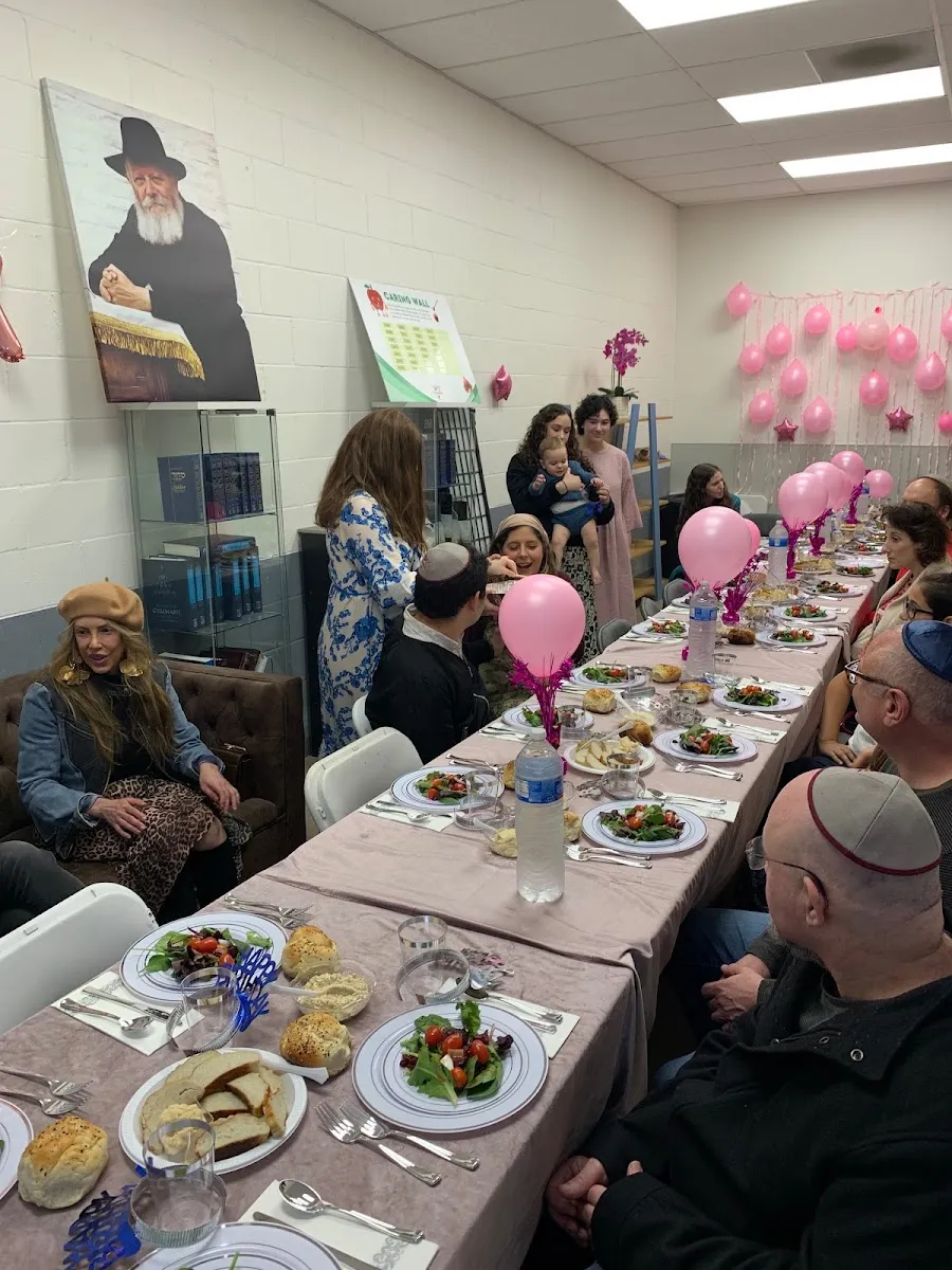 Chabad Jewish Center of Universal City — photo 8