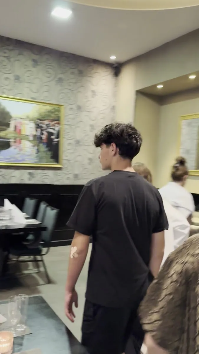 Chabad Kosher Grill Praha — photo 3