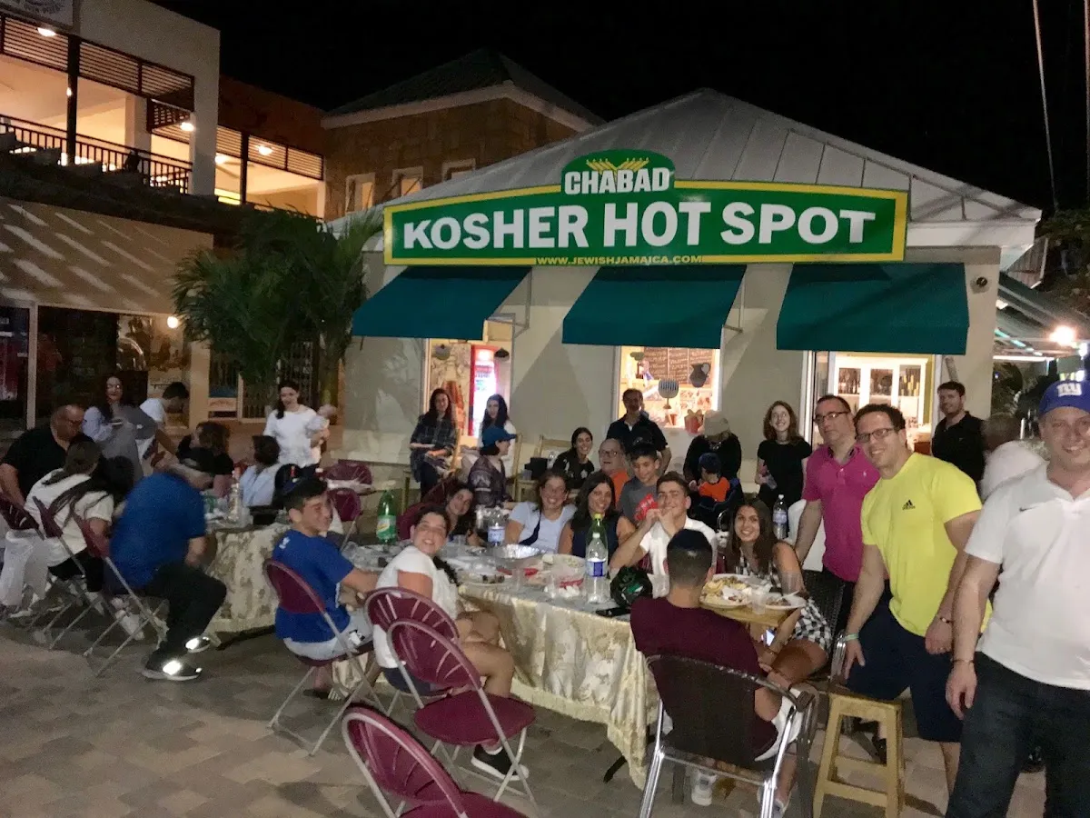 Chabad Kosher Hot Spot — foto 8