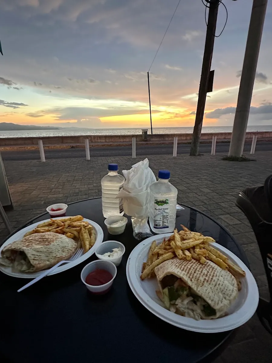 Chabad Kosher Hot Spot — foto 10