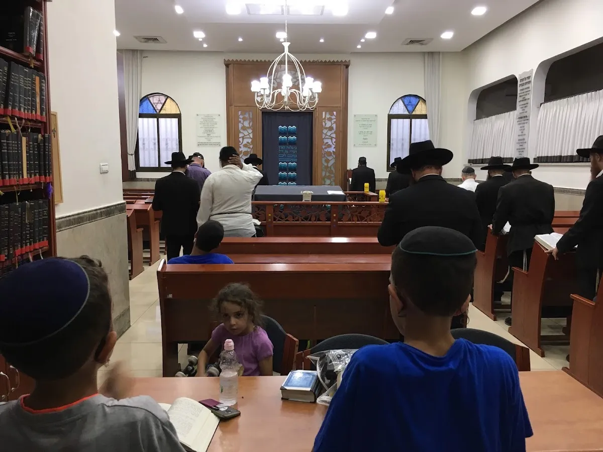 Chabad Lubavitch synagogue — foto 8