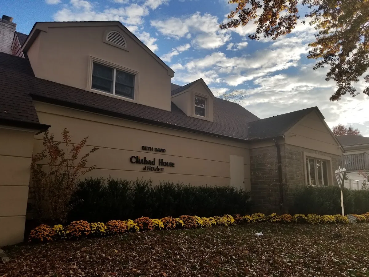 Chabad of Hewlett Serving Hewlett, Hewlett Harbor & Hewlett Bay Park — foto 3