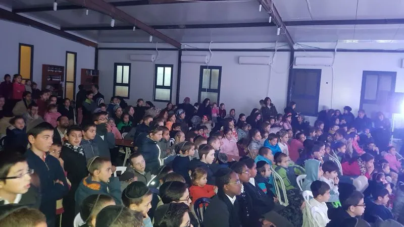 Chabad Ramat Beit Shemesh Gimmel — foto 8