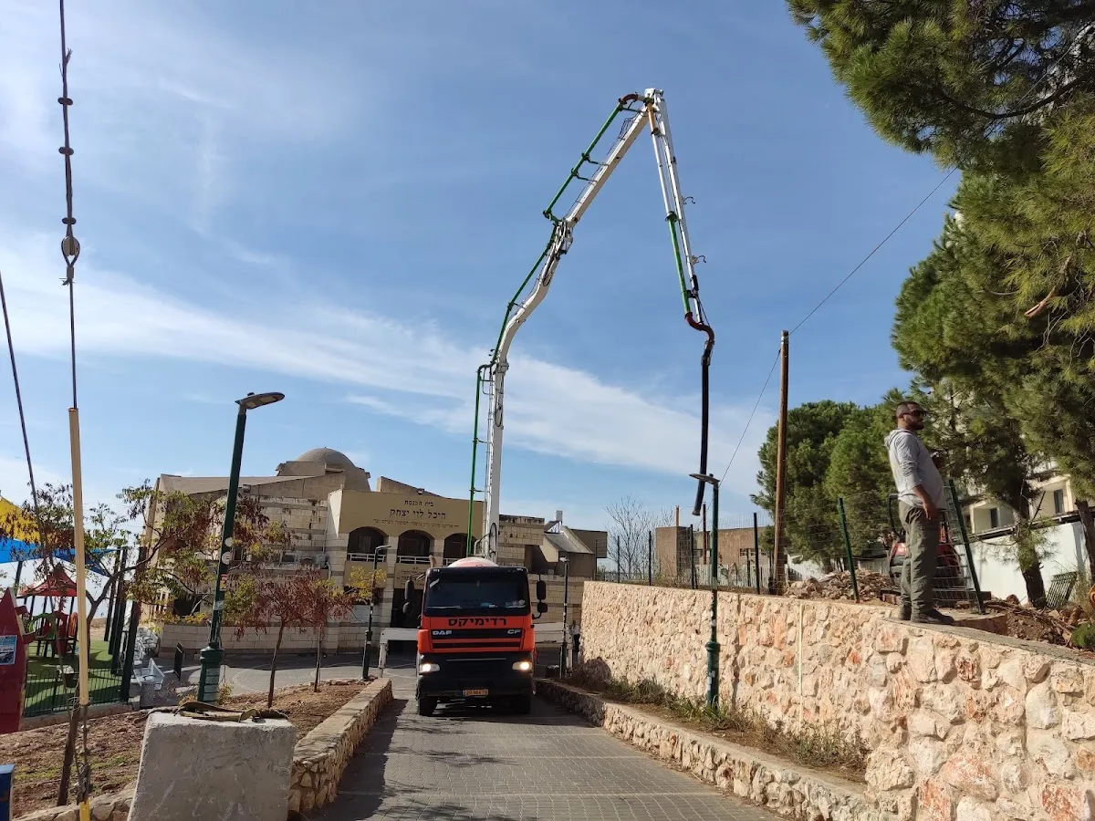 Chabad (Safed, Ha-Rav Arie Leib Kaplan St 1) — foto 5