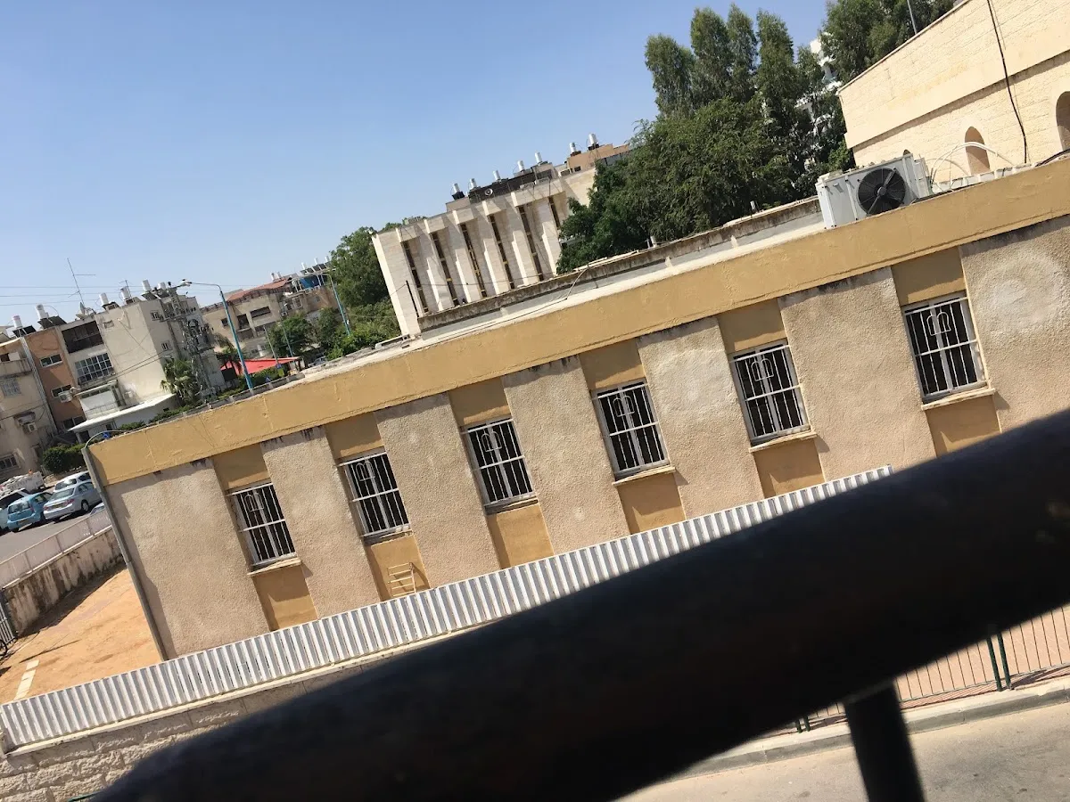 Chabad synagogue Beit Arye — foto 8
