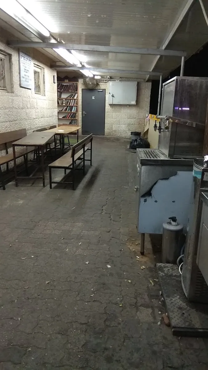 Chabad synagogue Beit Arye — foto 9