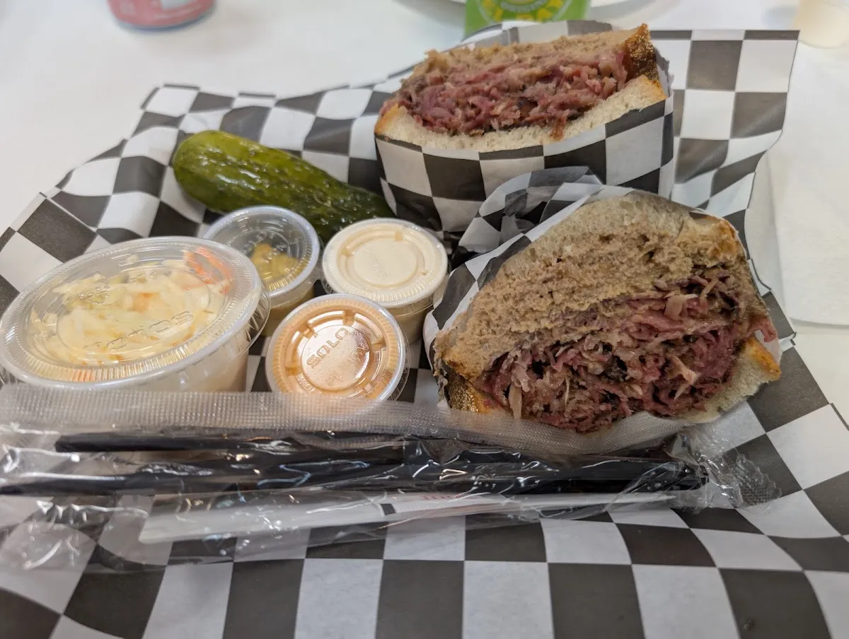 Chani’s Kosher Deli — foto 5