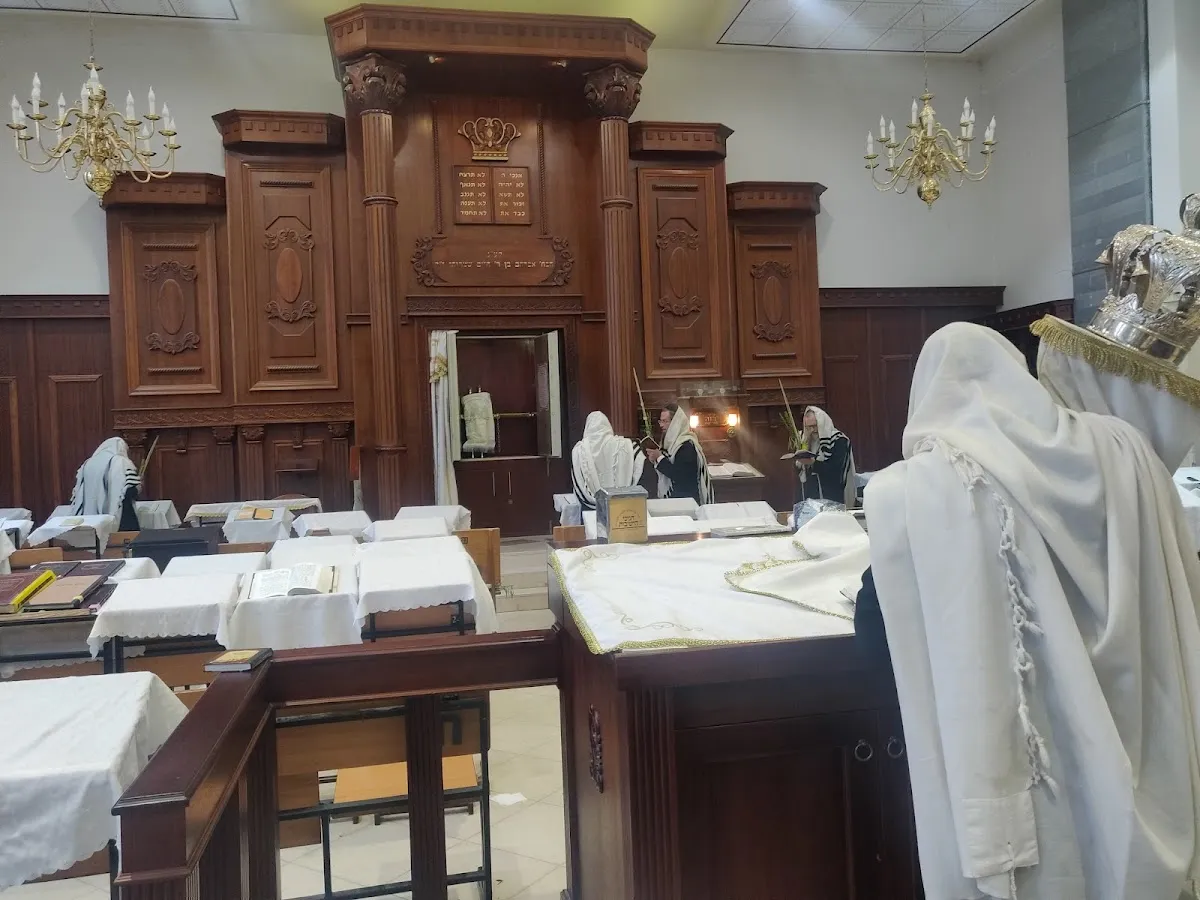 Chanichei Hayeshivot Synagogue and Beit Midrash — foto 7