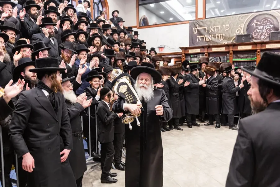 Chasidei Bobov of Lakewood — photo 7